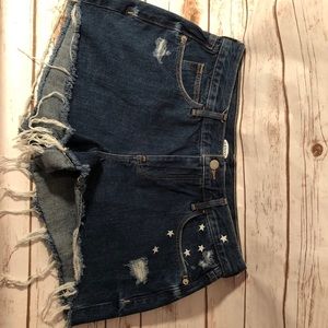 Old navy boyfriend shorts